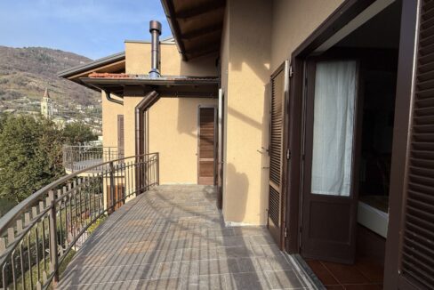 Appartamento Domaso con Terrazzi Garage e Vista Lago