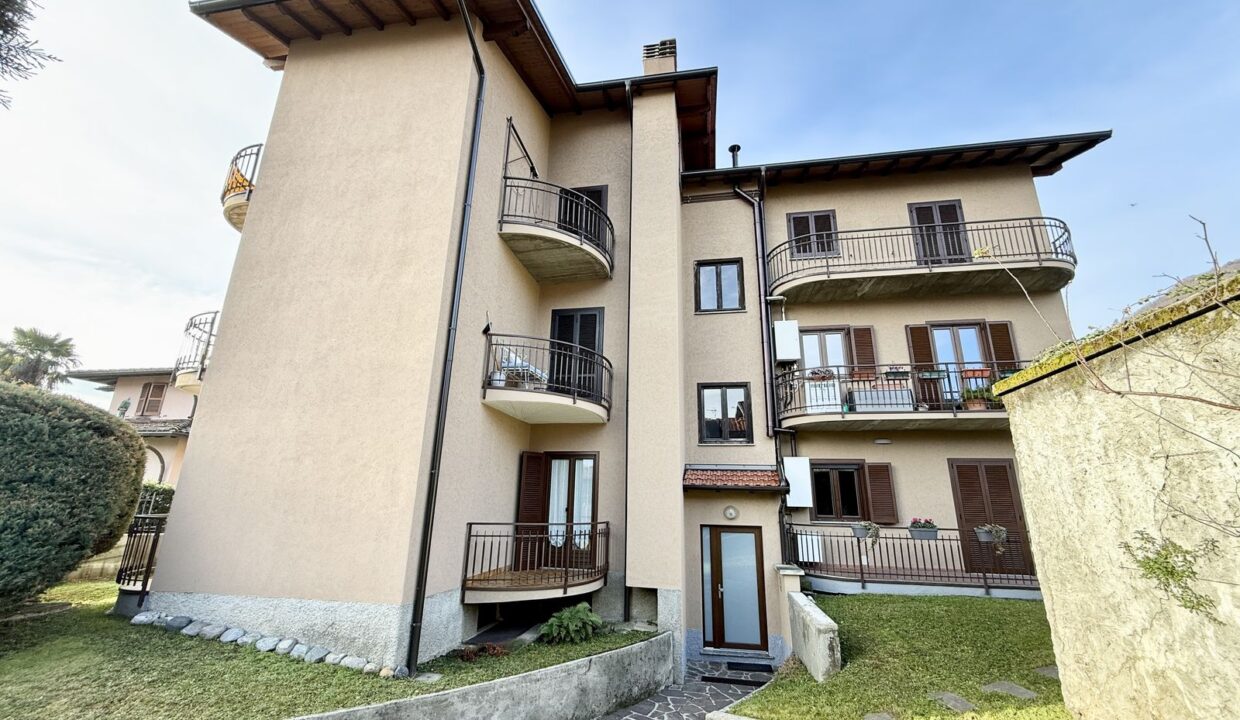 Appartamento Domaso con Terrazzi Garage e Vista Lago