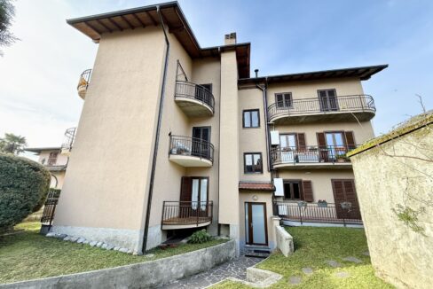 Appartamento Domaso con Terrazzi Garage e Vista Lago