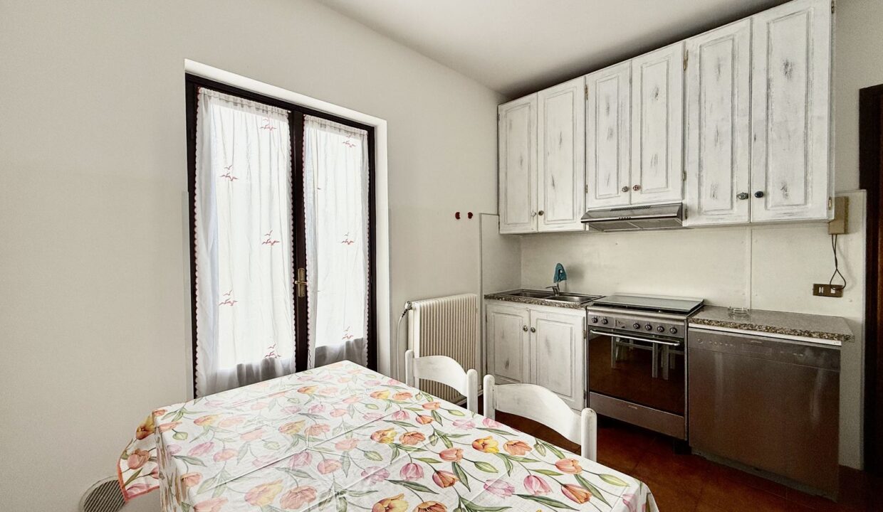 Appartamento Domaso con Terrazzi Garage e Vista Lago