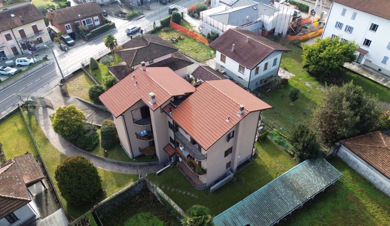 Appartamento Domaso con Terrazzi Garage e Vista Lago