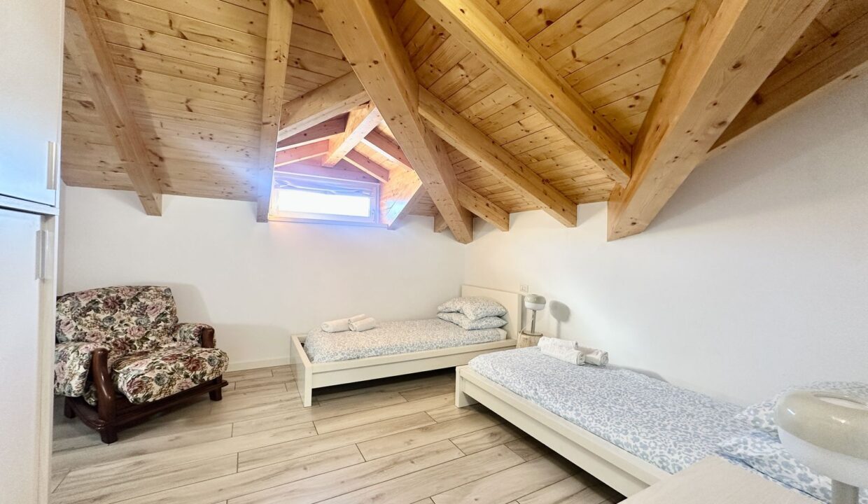 Attico Vista Lago con Piscina in Vendita a Menaggio | Lago di Como