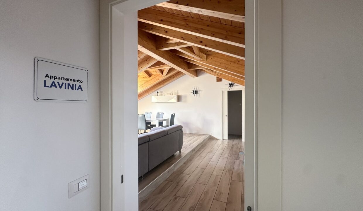 Attico Vista Lago con Piscina in Vendita a Menaggio | Lago di Como