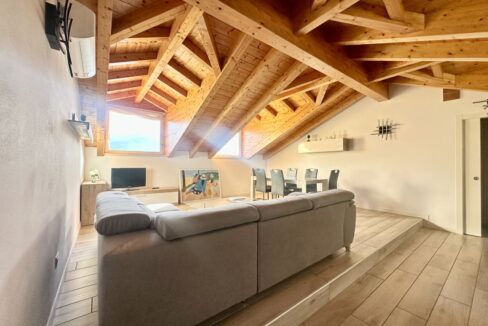 Attico Vista Lago con Piscina in Vendita a Menaggio | Lago di Como
