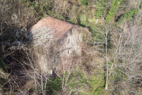 Rustici Indipendenti Gravedona ed Uniti con Terreno