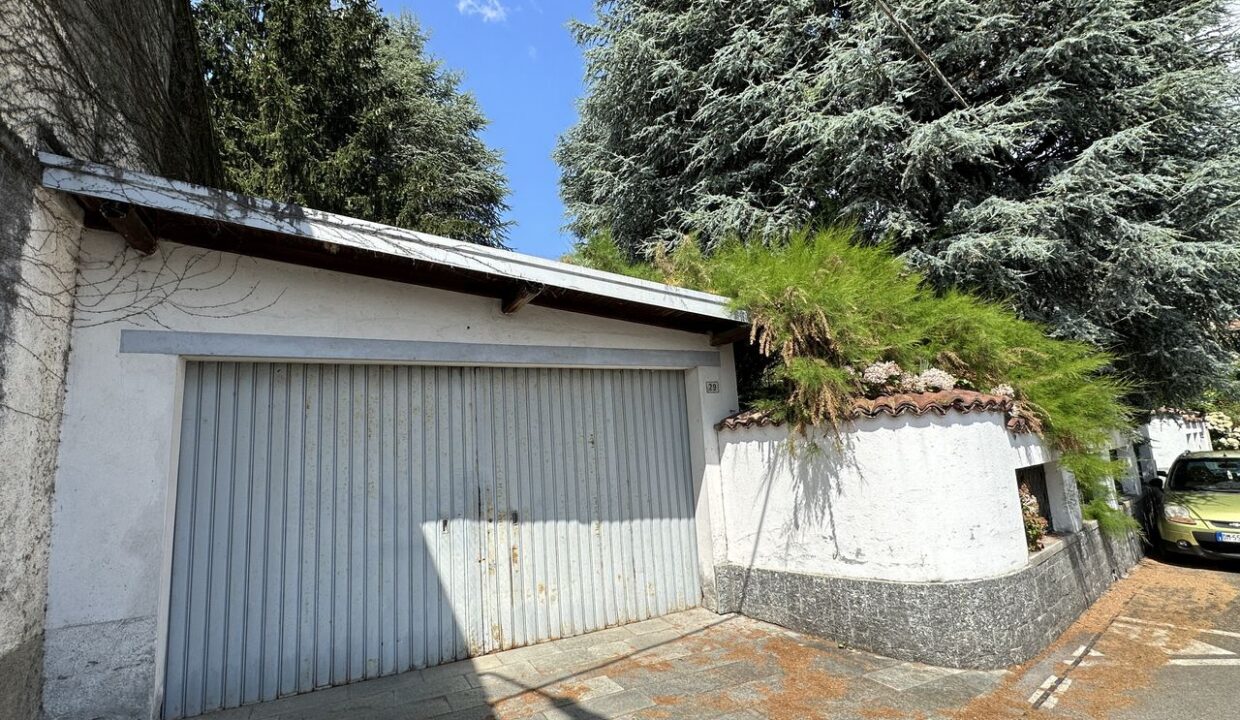 Villa in vendita con Terreno Edificabile Gravedona ed Uniti