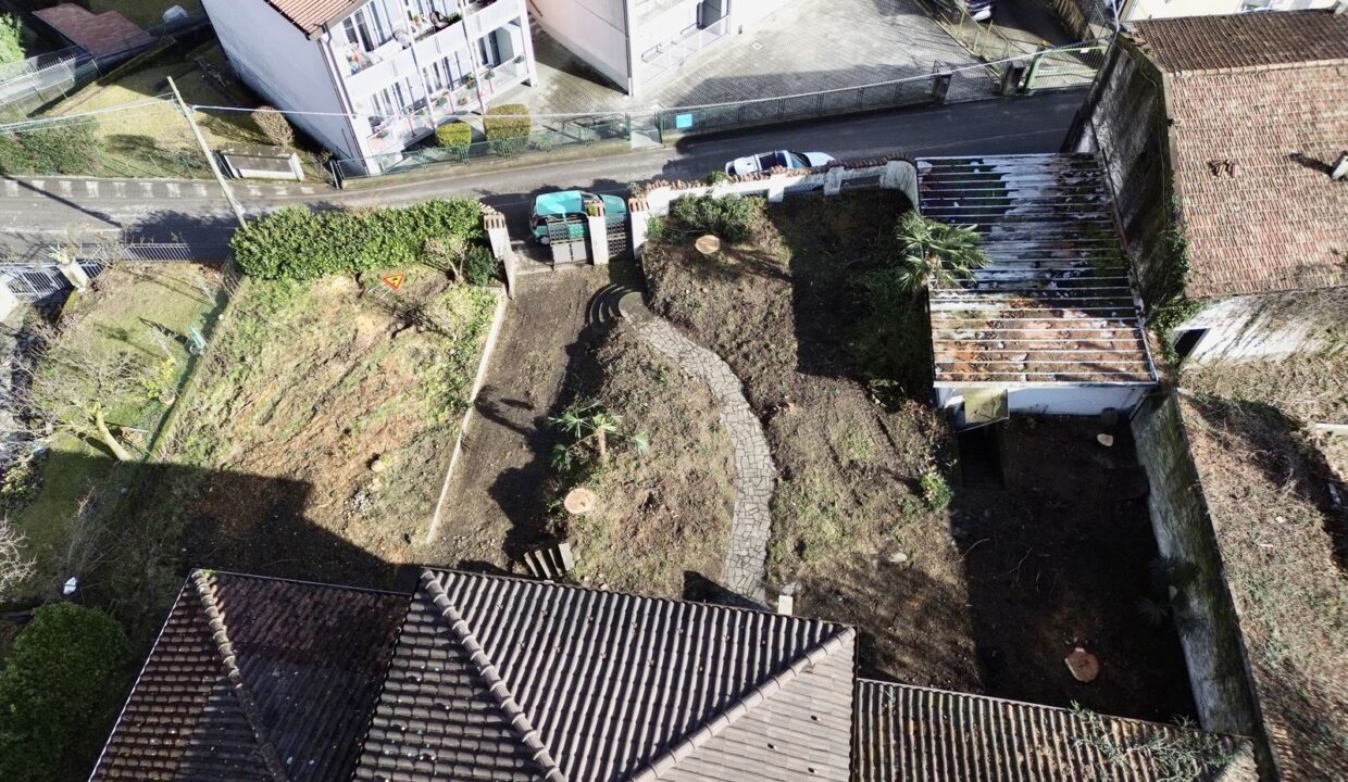 Villa in vendita con Terreno Edificabile Gravedona ed Uniti