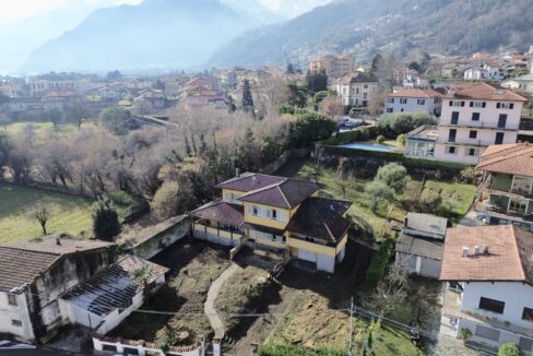 Villa in vendita con Terreno Edificabile Gravedona ed Uniti