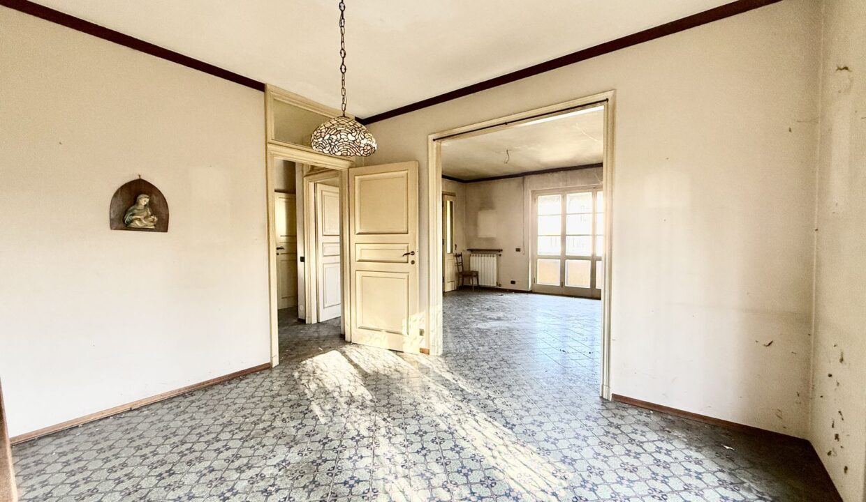Villa in vendita con Terreno Edificabile Gravedona ed Uniti