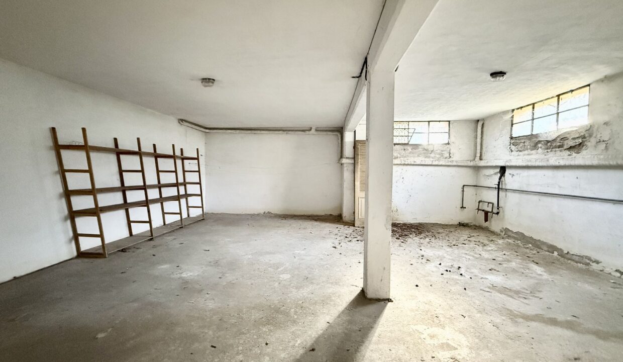Villa in vendita con Terreno Edificabile Gravedona ed Uniti