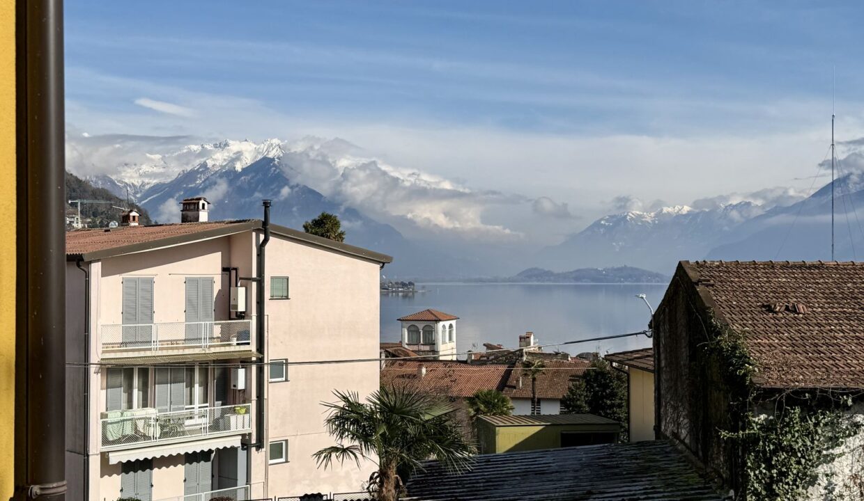 Villa in vendita con Terreno Edificabile Gravedona ed Uniti