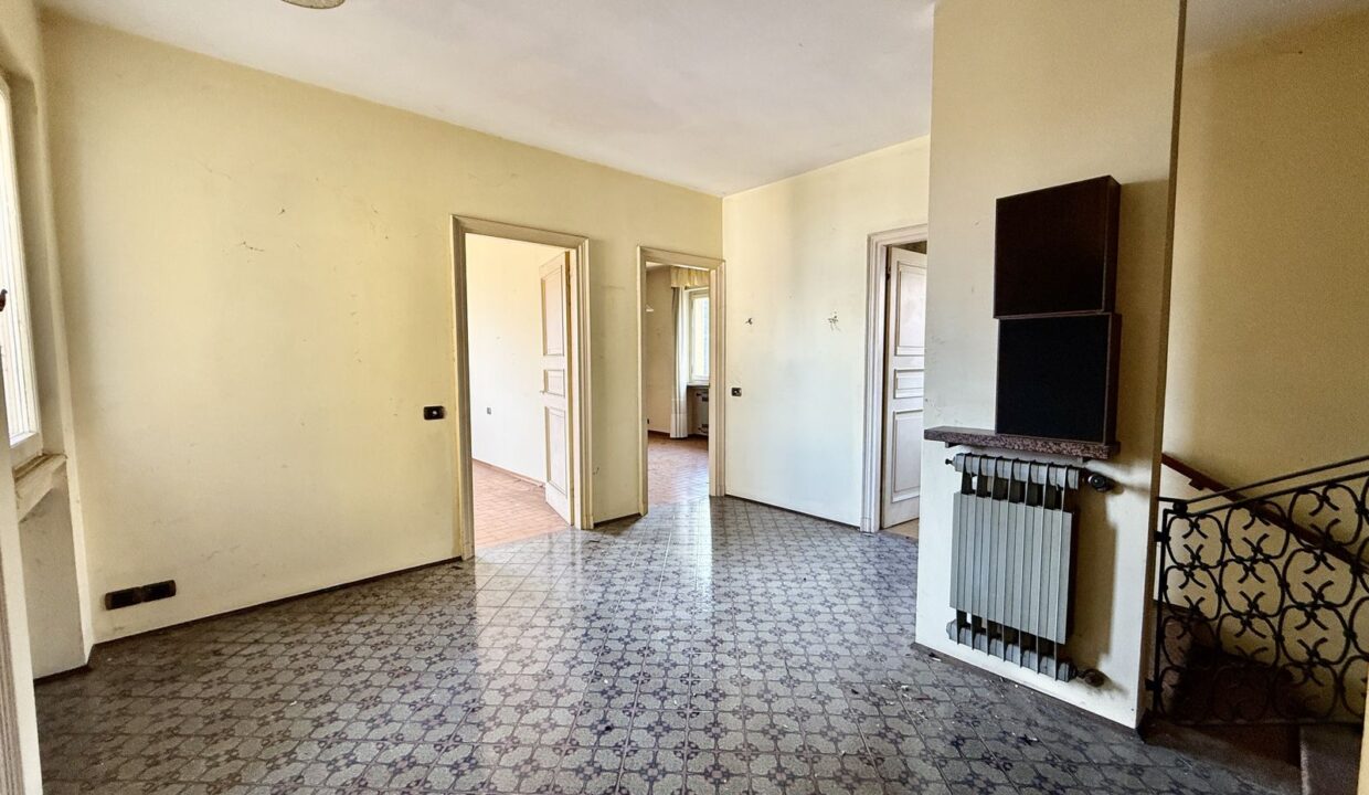 Villa in vendita con Terreno Edificabile Gravedona ed Uniti