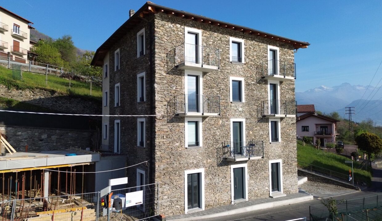 Appartamenti Cremia lago Como