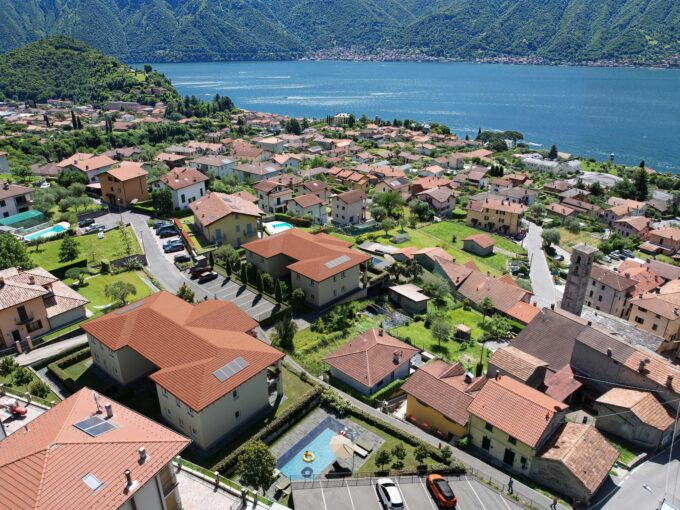 Lago di Como Tremezzina Appartamenti Vista Lago con Piscina