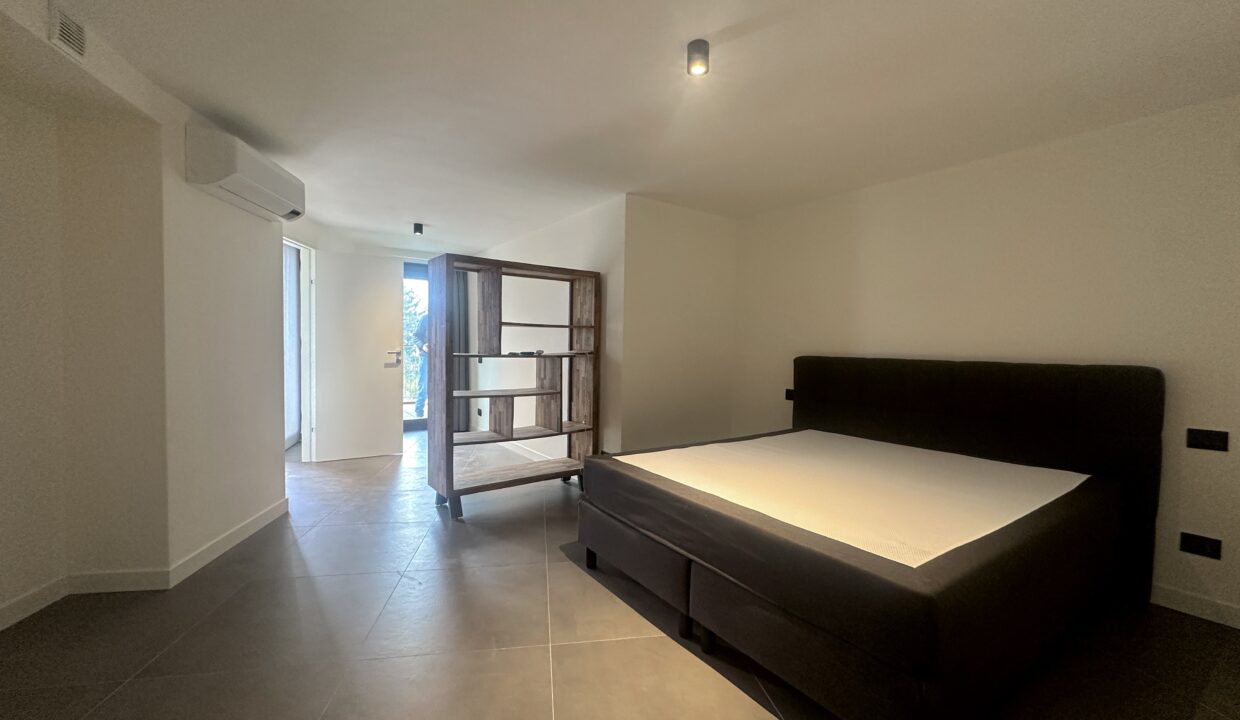 Carate Urio Appartamento con Vista Lago 11
