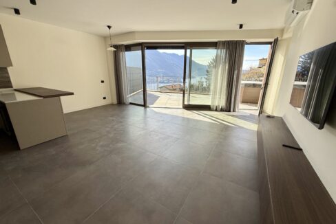 Carate Urio Appartamento con Vista Lago 25