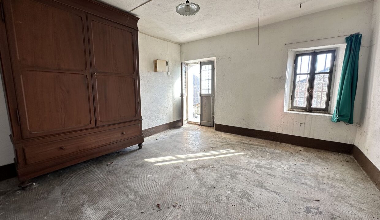 Casa Seminipendente con Giardino Gravedona collinare