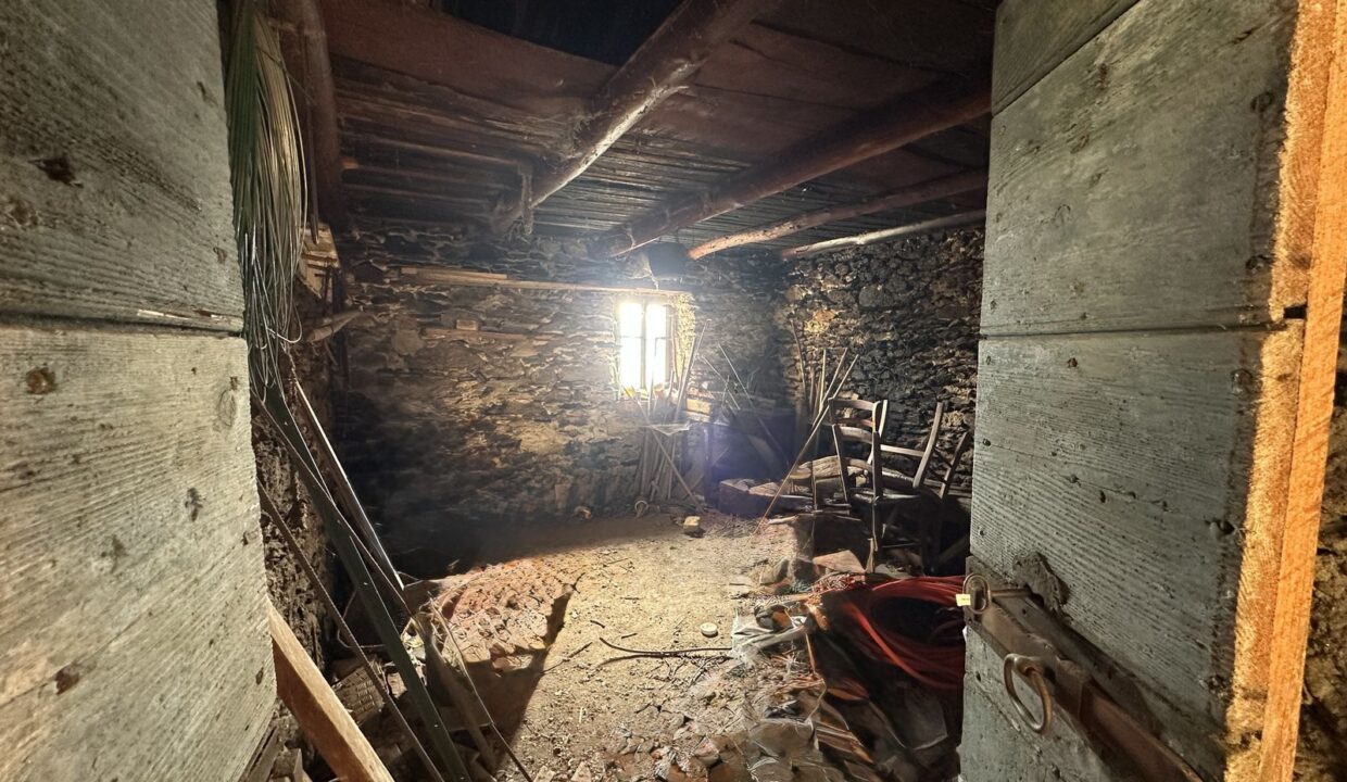 Casa Seminipendente con Giardino Gravedona collinare