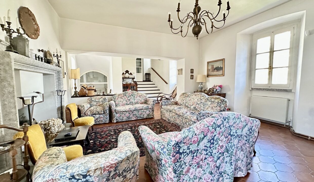 Casa Gravedona ed Uniti con Giardino e Vista Lago