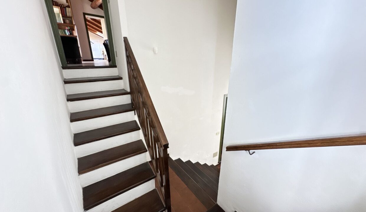 Casa Gravedona ed Uniti con Giardino e Vista Lago
