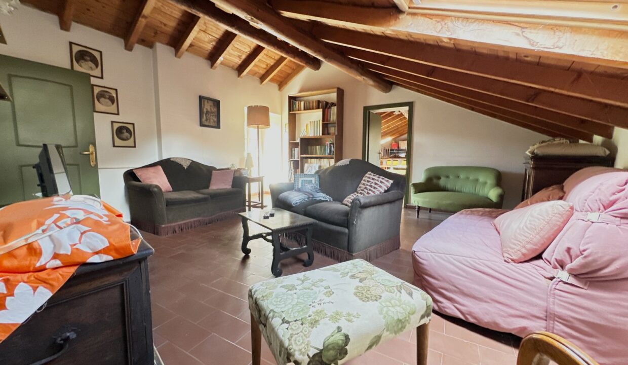 Casa Gravedona ed Uniti con Giardino e Vista Lago