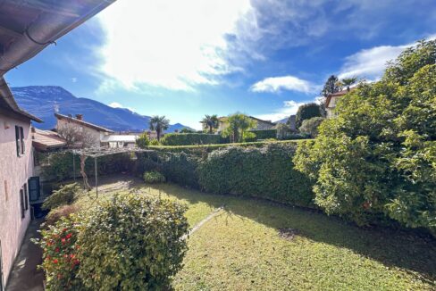 Casa Gravedona ed Uniti con Giardino e Vista Lago