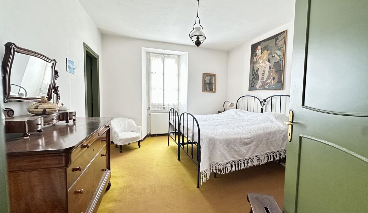 Casa Gravedona ed Uniti con Giardino e Vista Lago