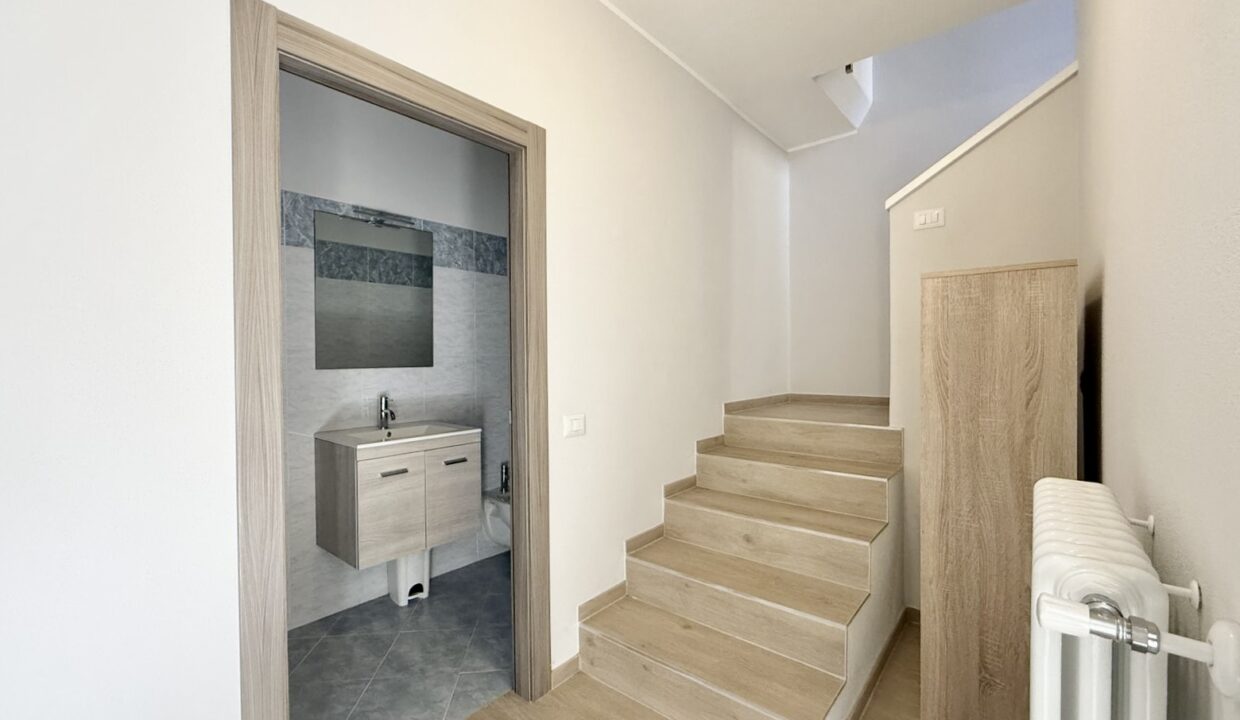 Casa Vista Lago con Giardino Gera Lario Collinare