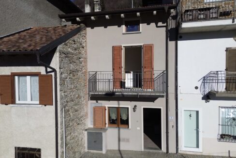 Casa Vista Lago con Giardino Gera Lario Collinare