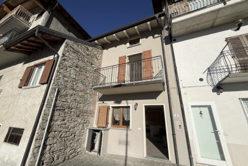 Casa Vista Lago con Giardino Gera Lario Collinare
