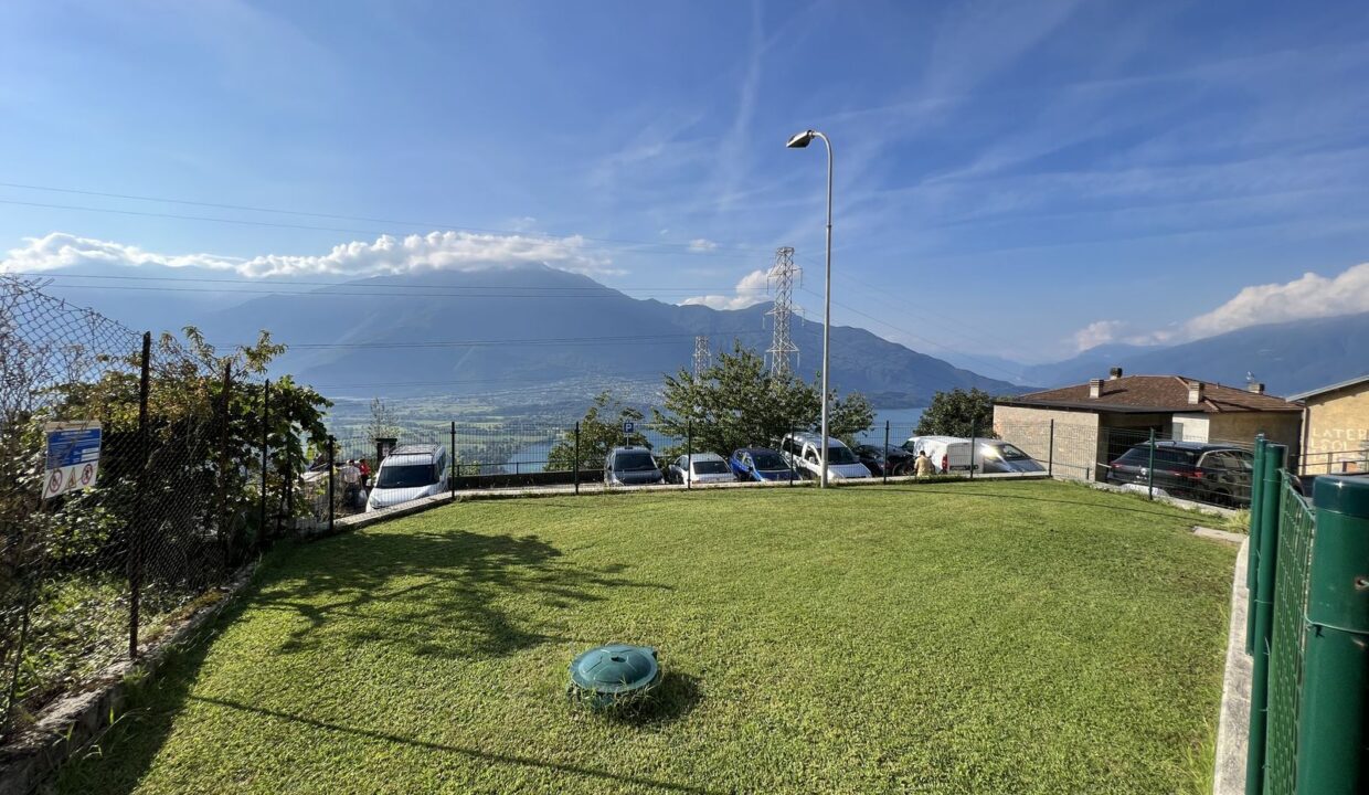 Casa Vista Lago con Giardino Gera Lario Collinare