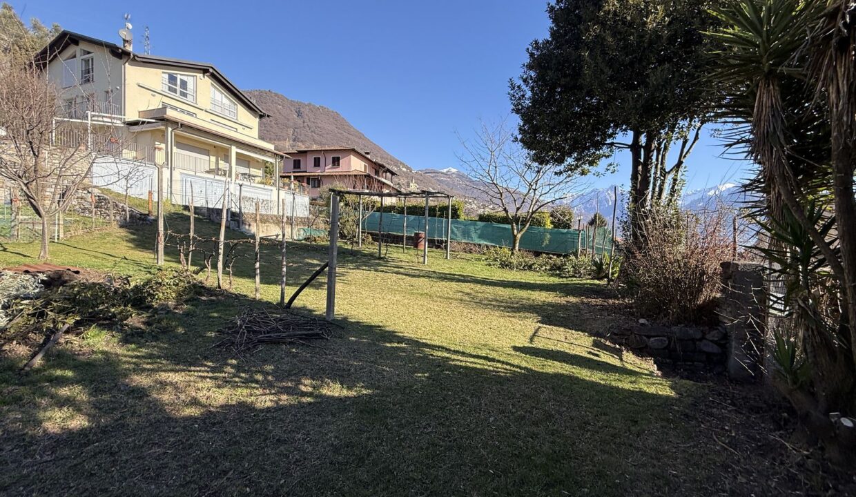 Terreno Edificabile Domaso 300mt Lago