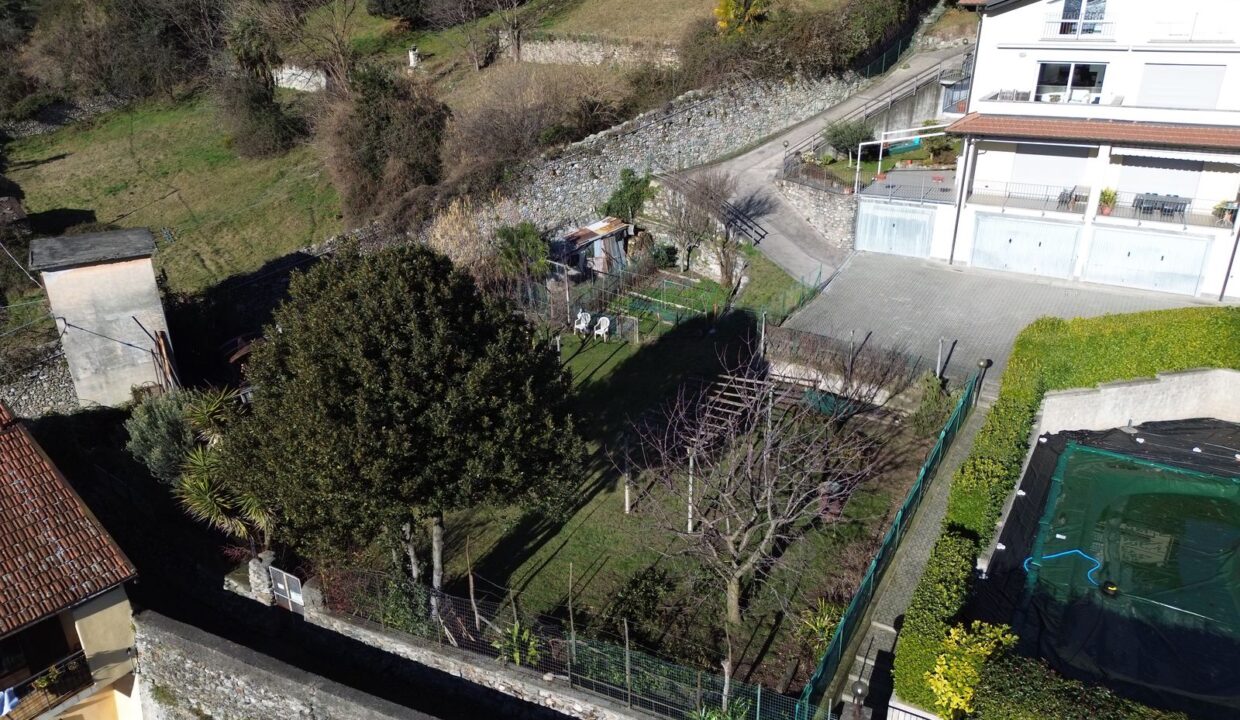 Terreno Edificabile Domaso 300mt Lago