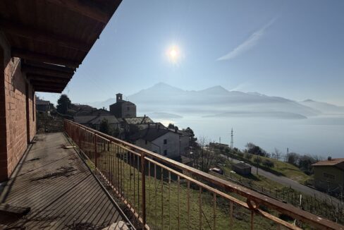 Gravedona ed Uniti Terreno Edificabile Vista Lago Como