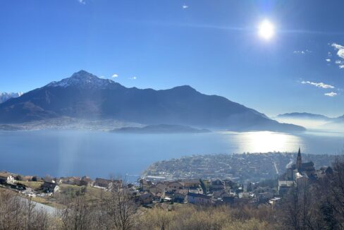 Appartamenti Moderni Vercana Lago di Como con Piscina