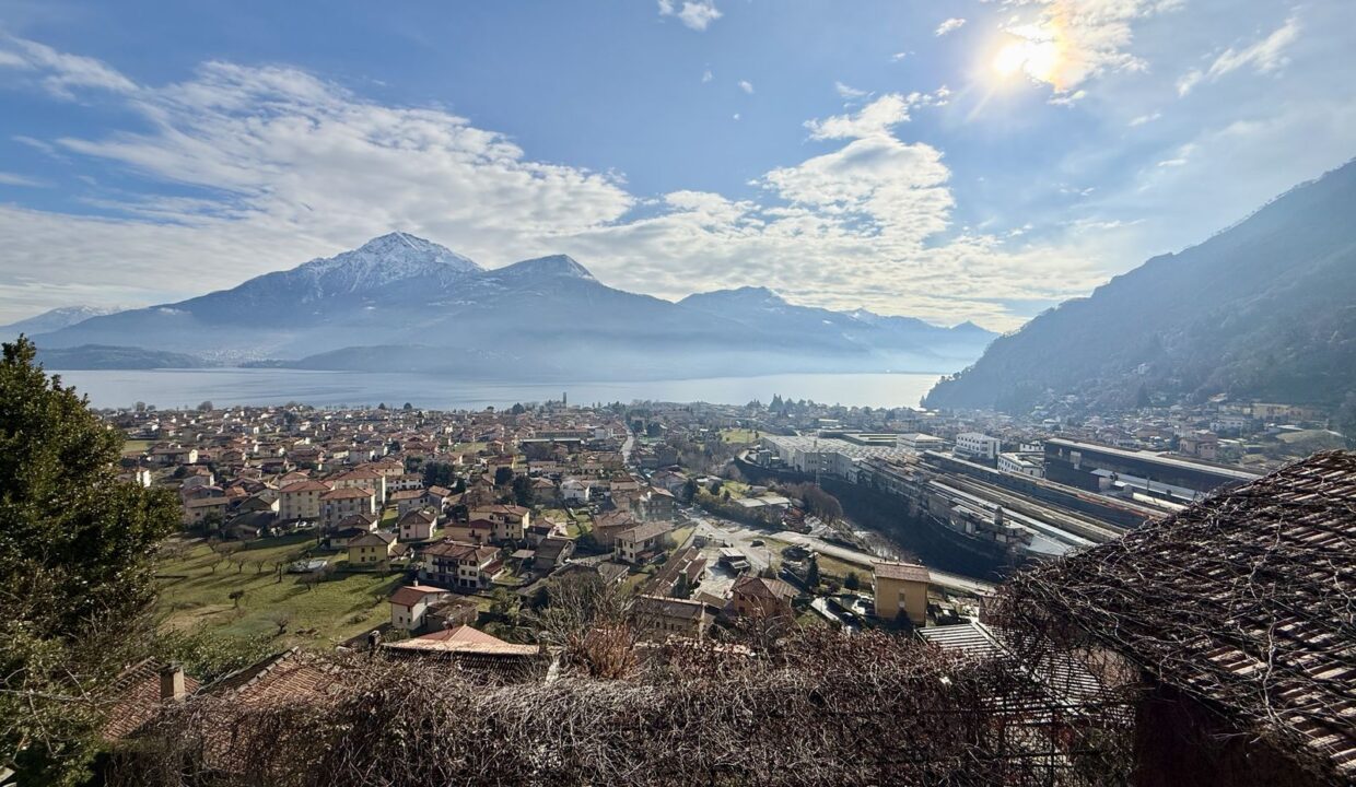 Rustico da Ristrutturare Dongo Vista Lago Como