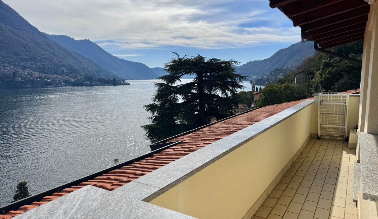 Carate Urio Appartamento con Vista Lago35 2