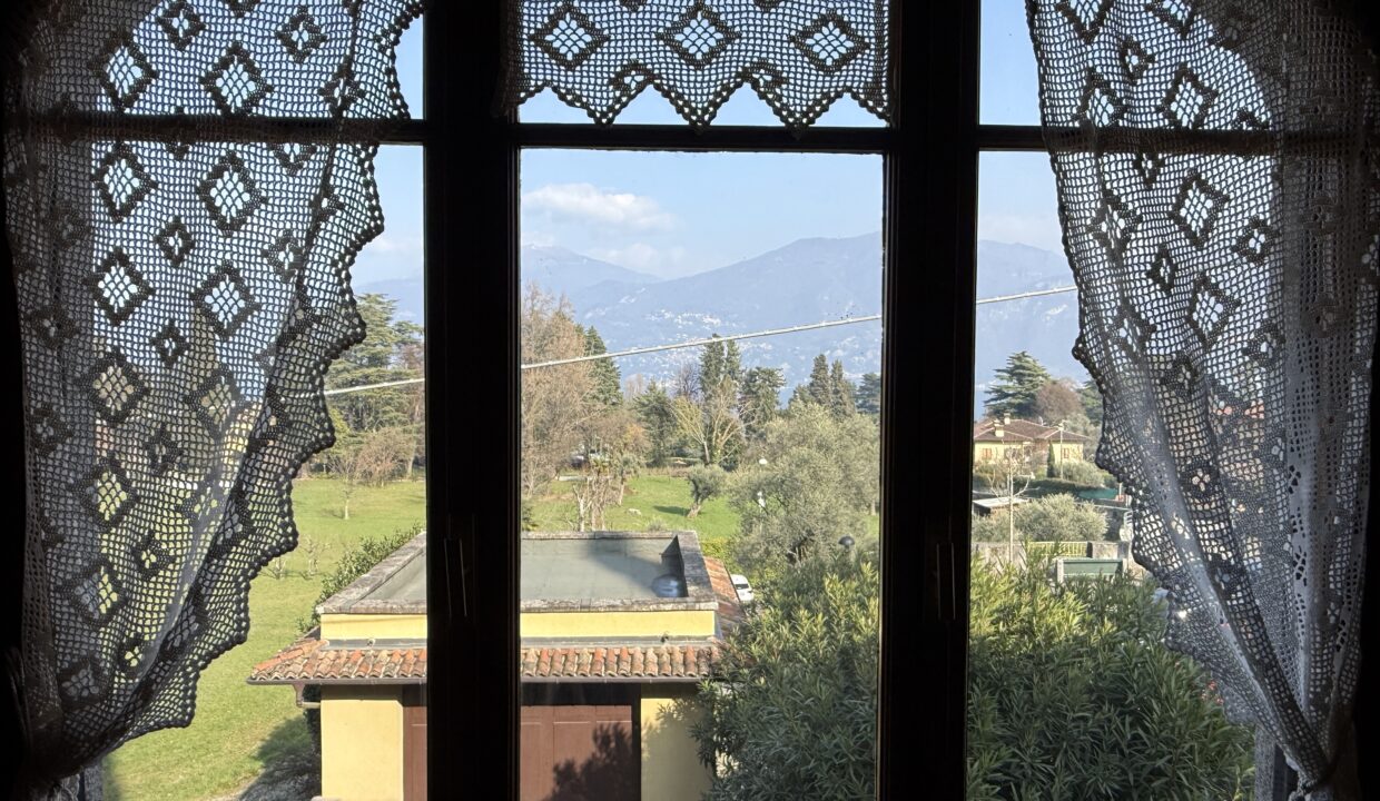 Griante Villa con Giardino115