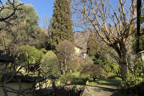 Griante Villa con Giardino147