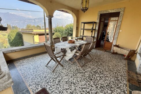 Griante Villa con Giardino40