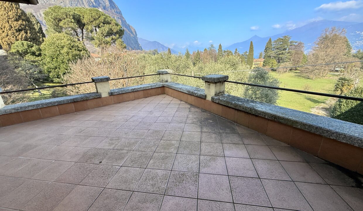Griante Villa con Giardino58