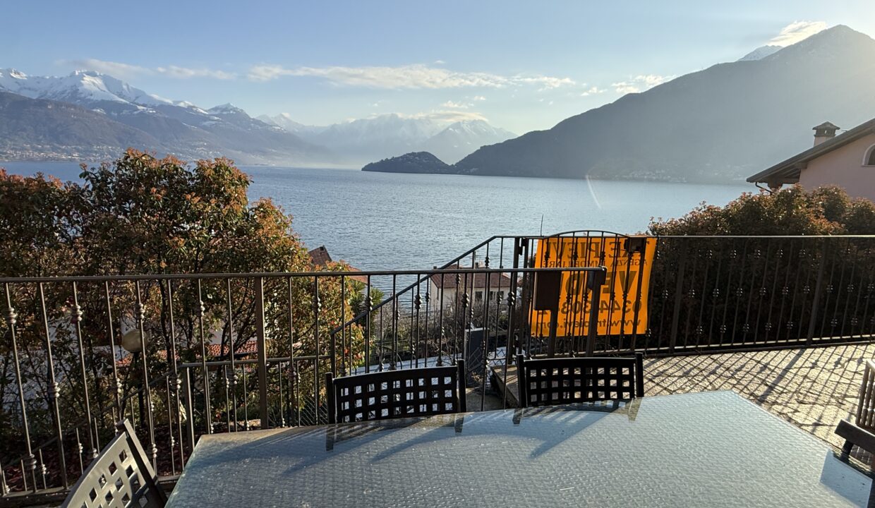 Pianello Casa Vista Lago