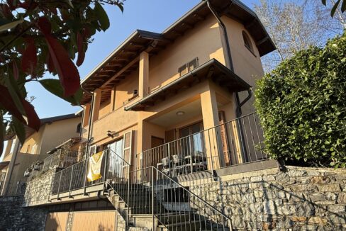 Pianello Casa Vista Lago
