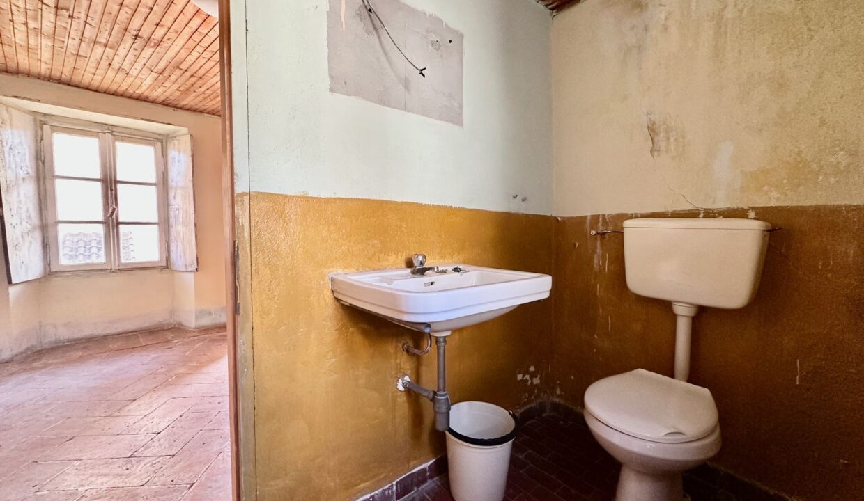 Casa Domaso Collinare con Balconi