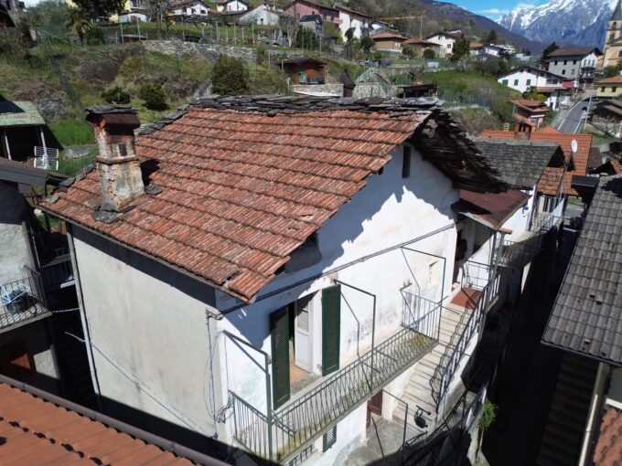 Casa Domaso Collinare con Balconi - INTERNI