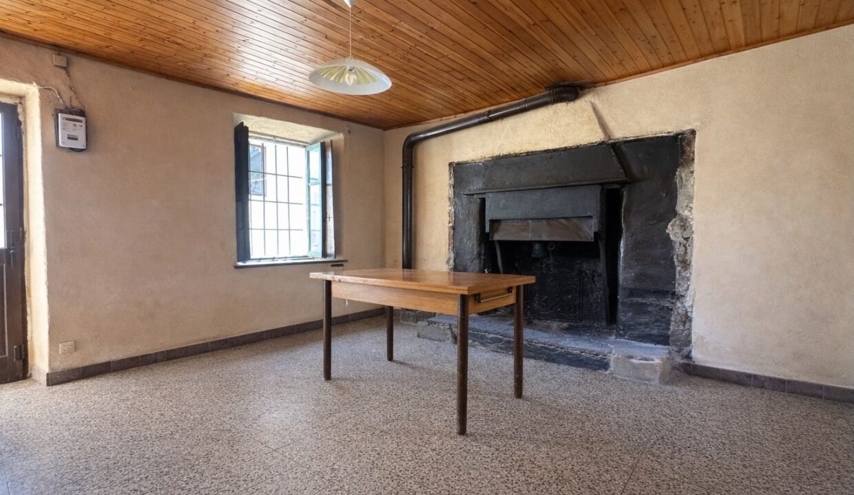 Casa Vercana Lago Como Rif.C088 - 09-04-2026 alle 10-26-19 7_rid