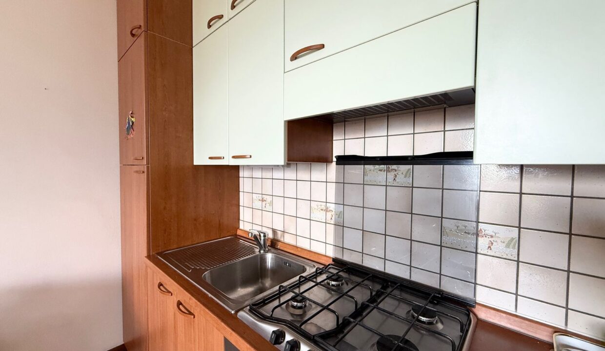 Appartamento Gravedona ed Uniti con Terrazzo e Garage