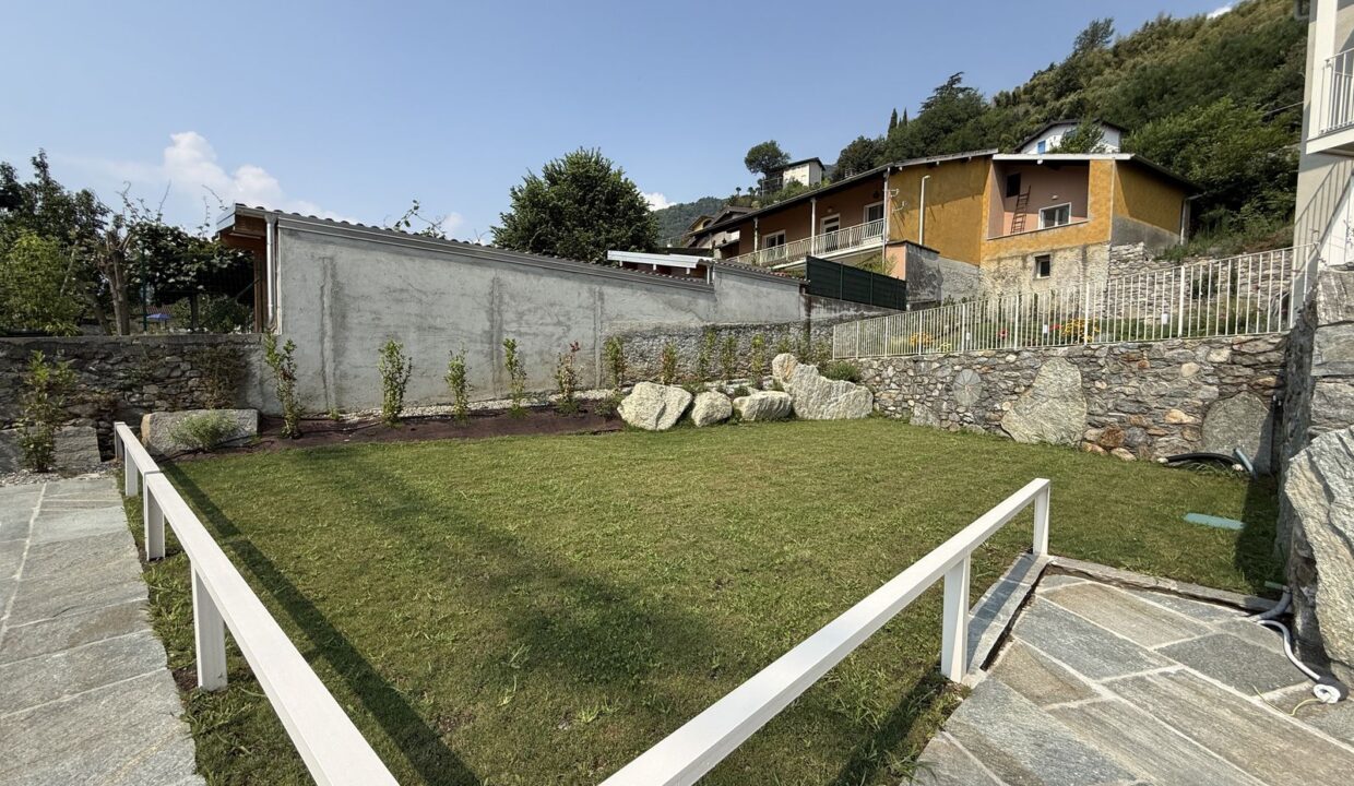 Lago Como Domaso Appartamenti Residence con Piscina