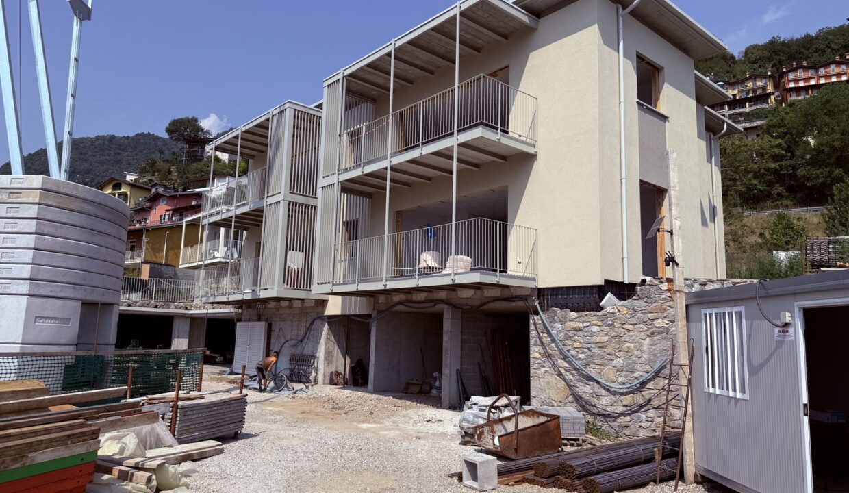 Lago Como Domaso Appartamenti Residence con Piscina