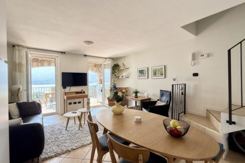 Appartamento Vista Lago Residence con Piscina Domaso